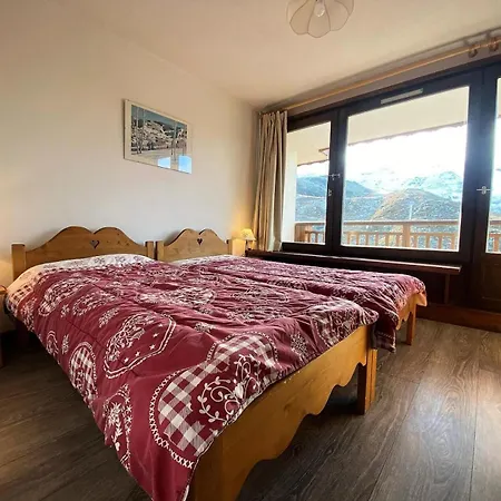 Hauts De Chaviere - Location: Spacieux 2 Pieces Pour 6 Avec 3 Balcons Ensoleilles