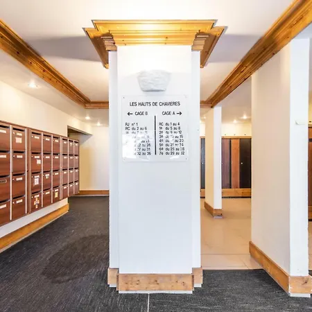 Hauts De Chaviere - Location: Spacieux 2 Pieces Pour 6 Avec 3 Balcons Ensoleilles דירה