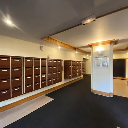 Hauts De Chaviere - Location: Spacieux 2 Pieces Pour 6 Avec 3 Balcons Ensoleilles Val Thorens