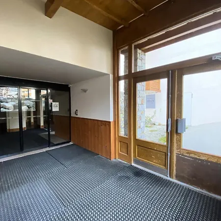 Hauts De Chaviere - Location: Spacieux 2 Pieces Pour 6 Avec 3 Balcons Ensoleilles Apartment *